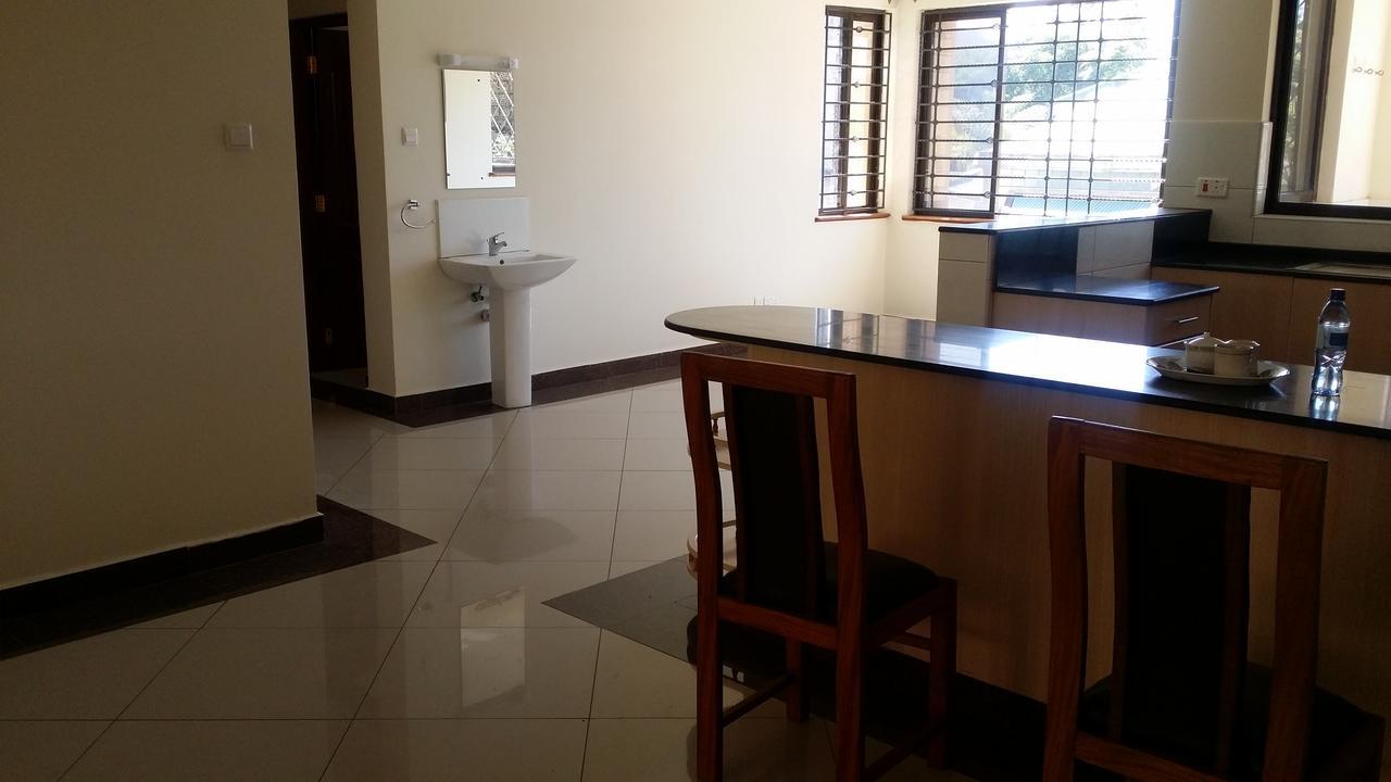 Evergreen Heights Bed & Breakfast ไนโรบี ภายนอก รูปภาพ